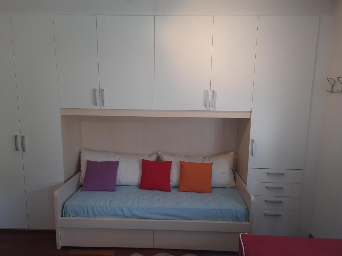 Long River Apartament *